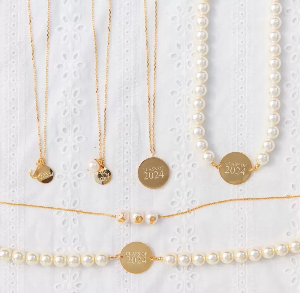 Kiel James Patrick World'S Your Oyster Silver Necklace --Class Of 2024